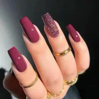 آموزش کاشت ناخن