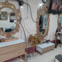 ویترین  شیک و صندلی  ارایشگاه|آرایشگاه و سالن‌های زیبایی|چهاردانگه (تهران), |دیوار