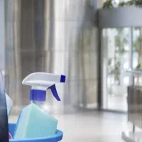 خانم جهت امور منزل نیازمندیم