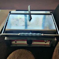 فروش ساندویچ ساز صنعتی حرفه ای|کافی‌شاپ و رستوران|چالوس, |دیوار