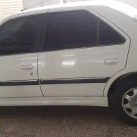 پژو پارس ۹۲ سفید بیرنگ