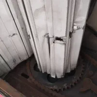 تعمیر و نصب انواع دربهای برقی و سکوریت