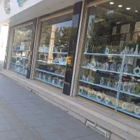 نیروی خانم مجرد با اخلاق جهت فروشندگی و چیدمان