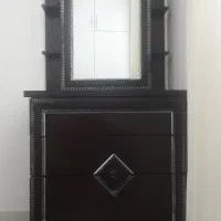 میز لوازم ارایشی