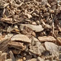 نان خشک (خوراک گوسفند و میش و گاو)