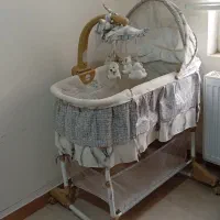 گهواره و روروئک