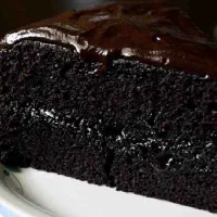 سفارش کیک خیس شکلاتی کافیشاپی  ۸ برش بزرگ با کیفیت