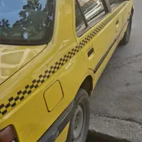 تاکسی پژو۴۰۵