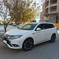 میتسوبیشی اوتلندر|خودرو سواری و وانت|قم, زنبیل آباد|دیوار