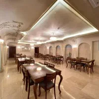 180متر-غرق-نور-با-تراس-قابل-چیدمان-با-مشاعات-لوکس