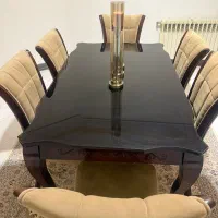 میز ناهارخوری