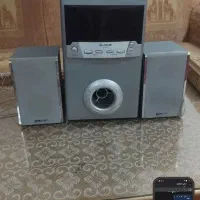 پرنده .باند وساعت ایستاده. سشوار .اتومو وپدال.تاتو