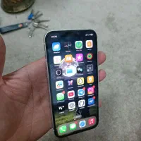 گوشی ایفون ۱۲ نرمال