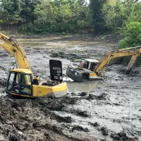 اجاره بیل مکانیکی تسطیح ولایروبی وسایر عملیات خاکی