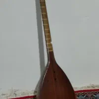 تنبور دست ساز|سازهای سنتی|صحنه, |دیوار