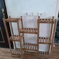 استند چوبی