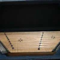 سنتور لا کوک و چوب گردو و نو|سازهای سنتی|رشت, معلم|دیوار