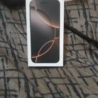 اپل iPhone 16 Pro Max با حافظهٔ ۲۵۶ گیگابایت