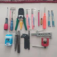 یکسری ابزار برای فروش در حد نو