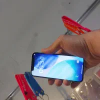 آیفون 12mini 128تمیزدرحدنوبه ..همراه هدیه۱سرور