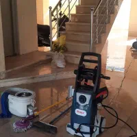 راهپله منزل ماشین با وسایل