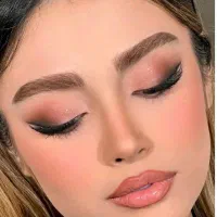 مدل میکاپ