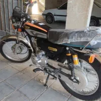 موتورسیکلت کویر زمرد ۲۰۰ مدل ۱۴۰۴