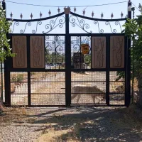 فروش تمام یا نیمی از باغ و استخر پرورش ماهی