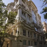 بازسازی کاشیکاری دیوار چینی