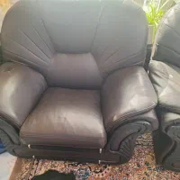 مبل ۹ نفره چرم مشکلی|مبلمان خانگی و میز عسلی|داراب, |دیوار