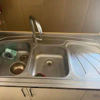 سینک به همراه شیر