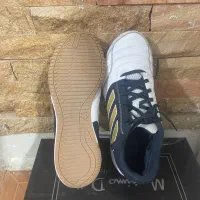 کتونی سالنی آدیداس(تاپ سالا) اورجینال|کیف، کفش، کمربند|تهران, چیتگر شمالی|دیوار