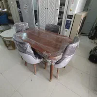 میز ناهار خوری