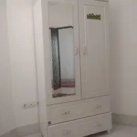 تخت و کمد نوزاد