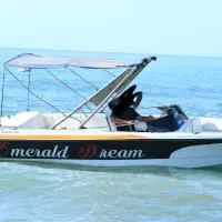 فروش قایق۲۱فوت وموتور۲۰۰