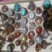 انواع انگشتر بدلیجات با سنگ معدنی