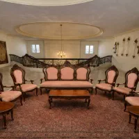 مبلمان سلطنتی با چوب گردو مجلل و خاص