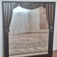 میز و آینه