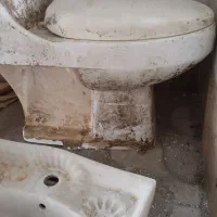 توالت فرنگی و روشویی