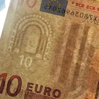 اسکناس های خاص کلکسیونی 10 و 5 یورو و 5 دلار|کلکسیون سکه، تمبر، اسکناس|تهران, آبشار|دیوار