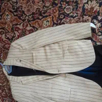 کت و پیراهن و هودی