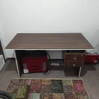 میز کامپیوتر و تحریر