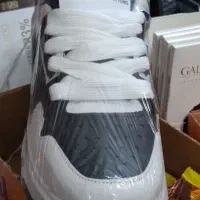 کفش لویوی ویتون|کیف، کفش، کمربند|مراغه, |دیوار