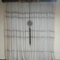 پرده سالم و تمیز بدون لک و پارگی