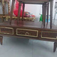 میز جلو مبلی تمیز و بسیار کم کار