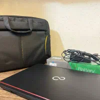 لپ‌تاپ حرفه‌ای ژاپنی  2 باتری نو + کیف  ویندوز 10