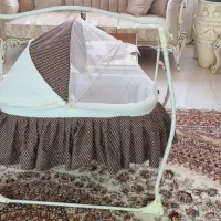 گهواره|تخت و صندلی بچه|بروجرد, |دیوار