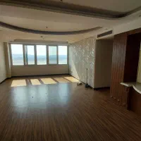 آسمان/۱۱۱متر/دریاچه