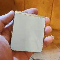 z flip در حد آکبند ۵۱۲گیگ|موبایل|تهران, خواجه نظام الملک|دیوار