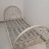 تخت|تخت و سرویس خواب|رشت, پیرکلاچای|دیوار